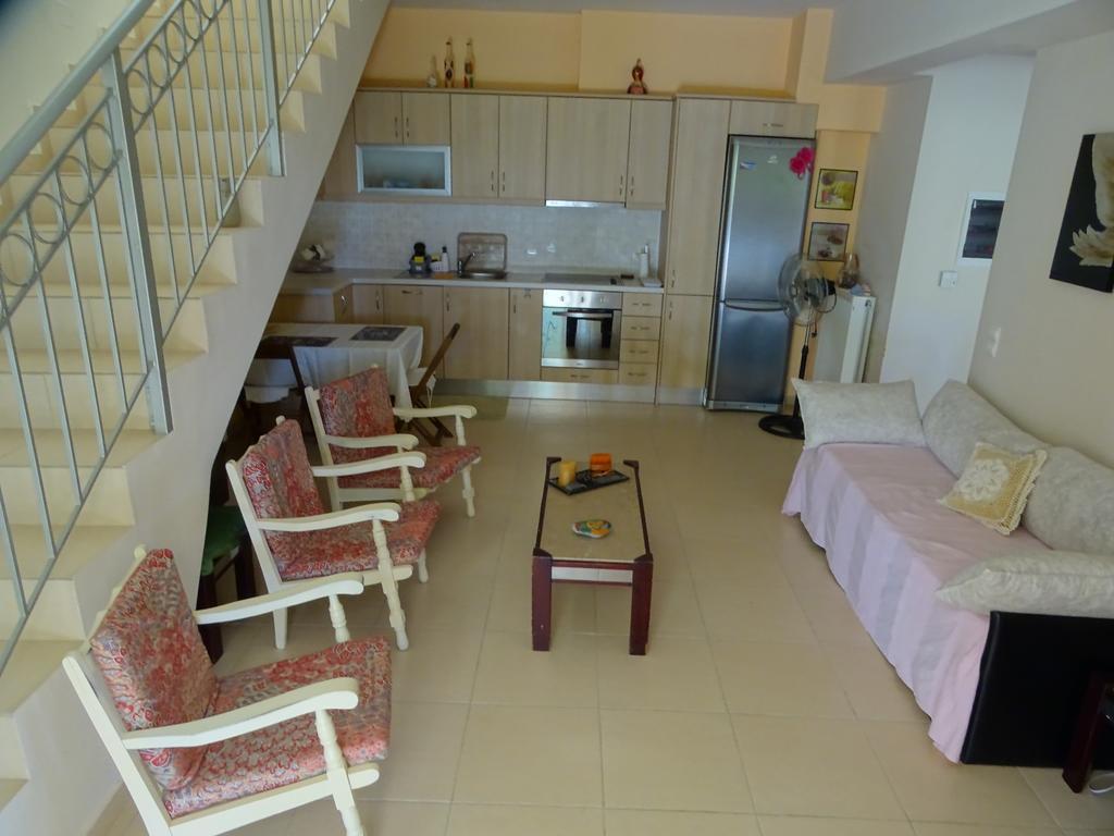 Cretamos Seaside Villas كيساموس المظهر الخارجي الصورة