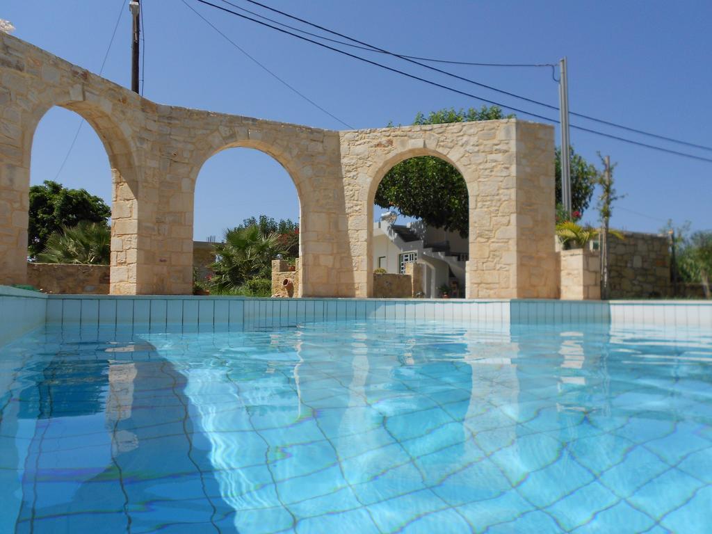 Cretamos Seaside Villas كيساموس المظهر الخارجي الصورة